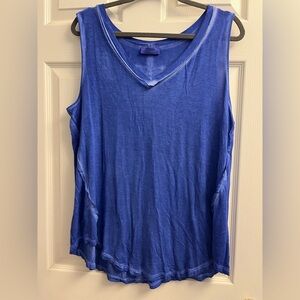 Zenana Outfitters V-Neck Royal Blue Tank Top Large